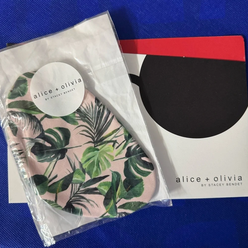 Alice + Olivia by Stacey Bendet Palm plant-leaves design Face mask-NWT inplastic